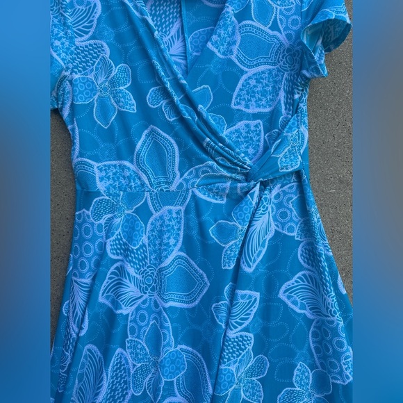 Blue Flutter Sleeve V-Neck Sundress Perceptions Size Medium - Picture 8 of 9